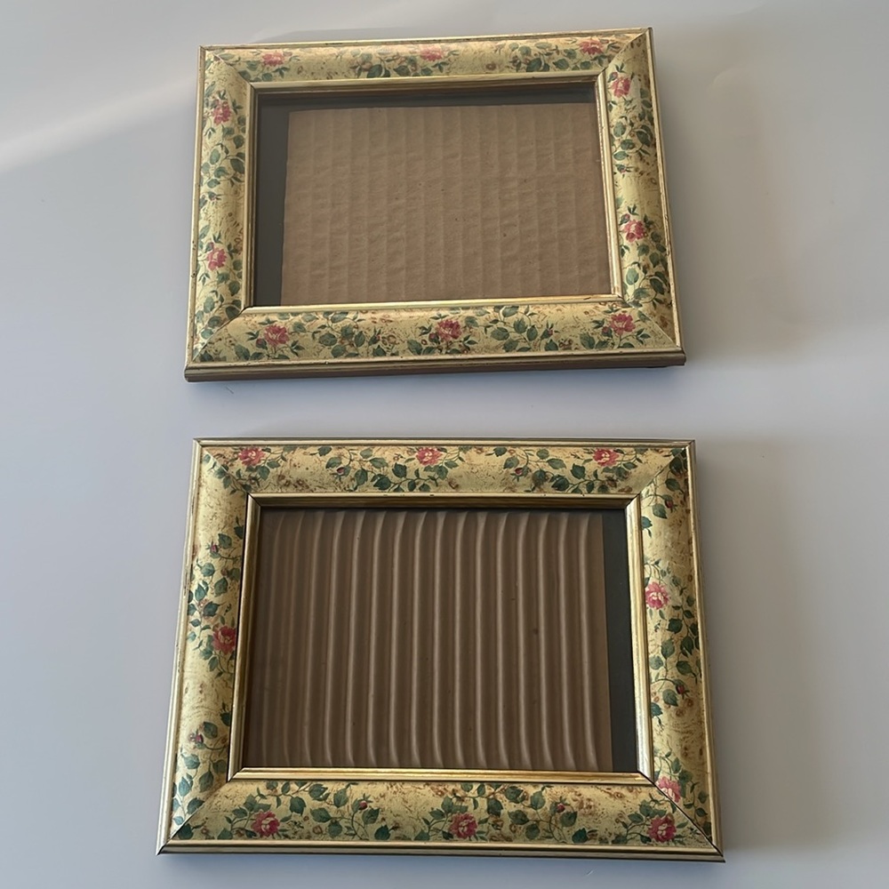 Vintage floral cottage core picture frame set of 2